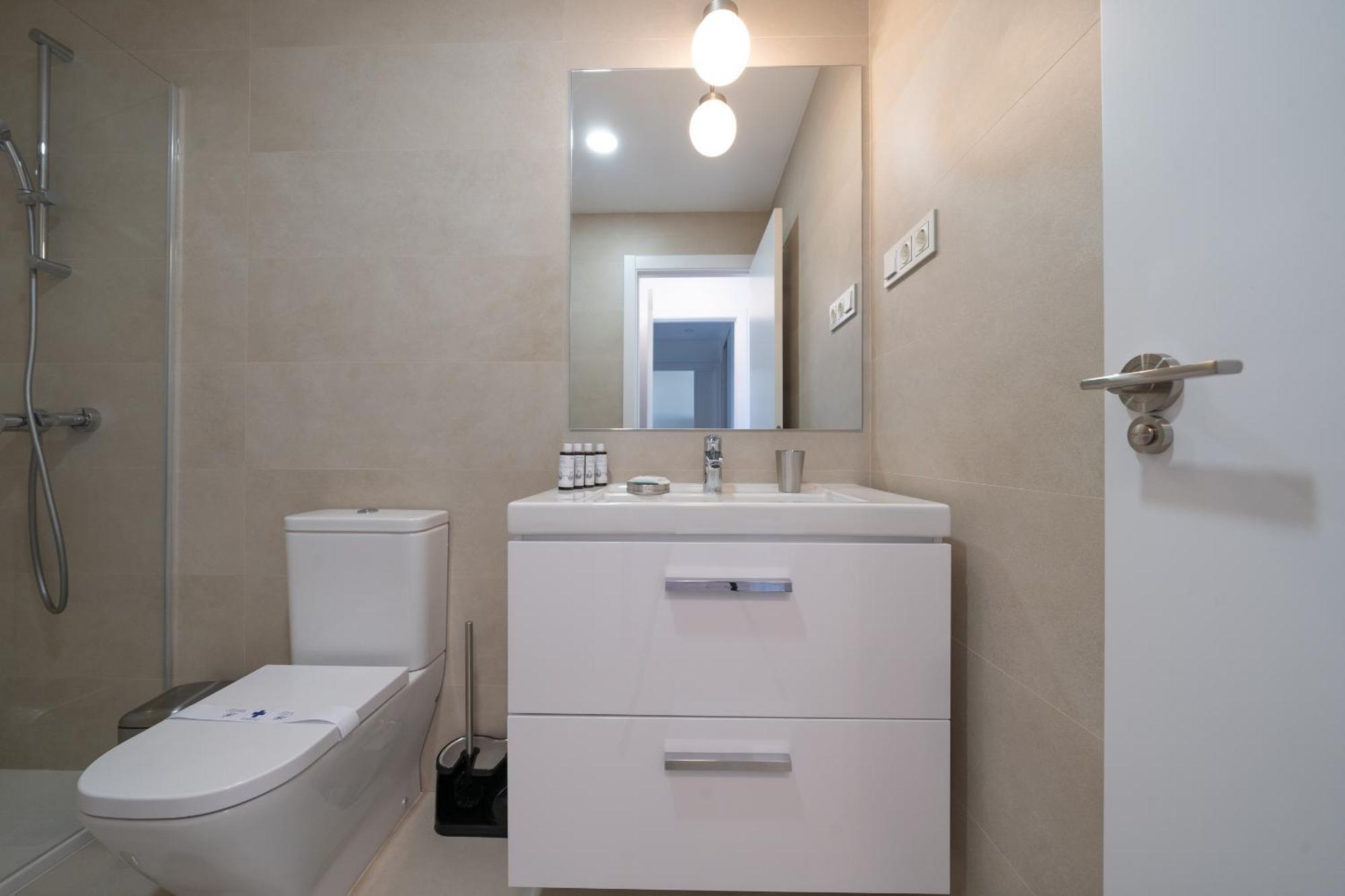 Xpce Urban 3 Malaga Skyline - Parking Free Apartment Bagian luar foto