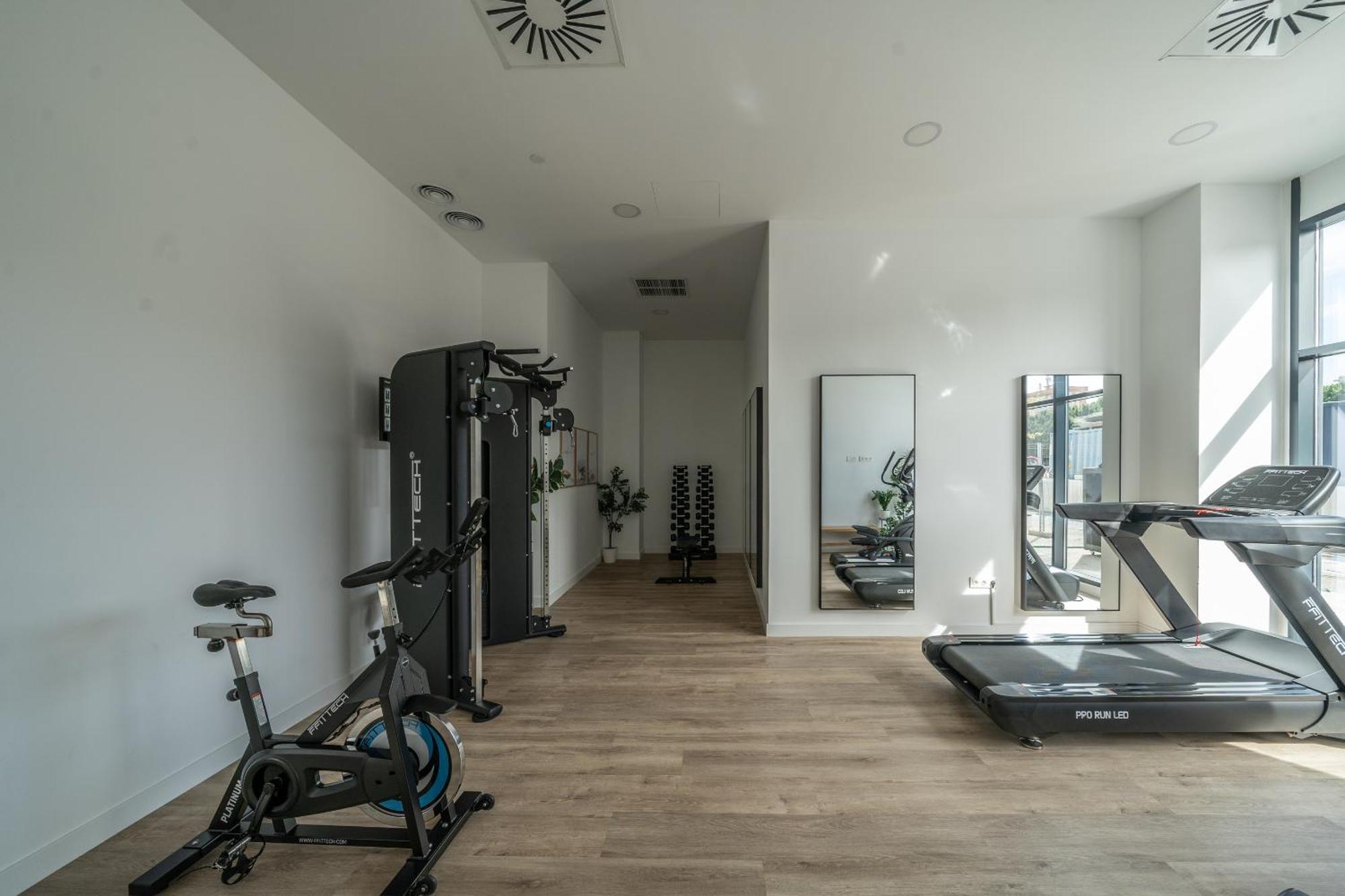 Xpce Urban 3 Malaga Skyline - Parking Free Apartment Bagian luar foto